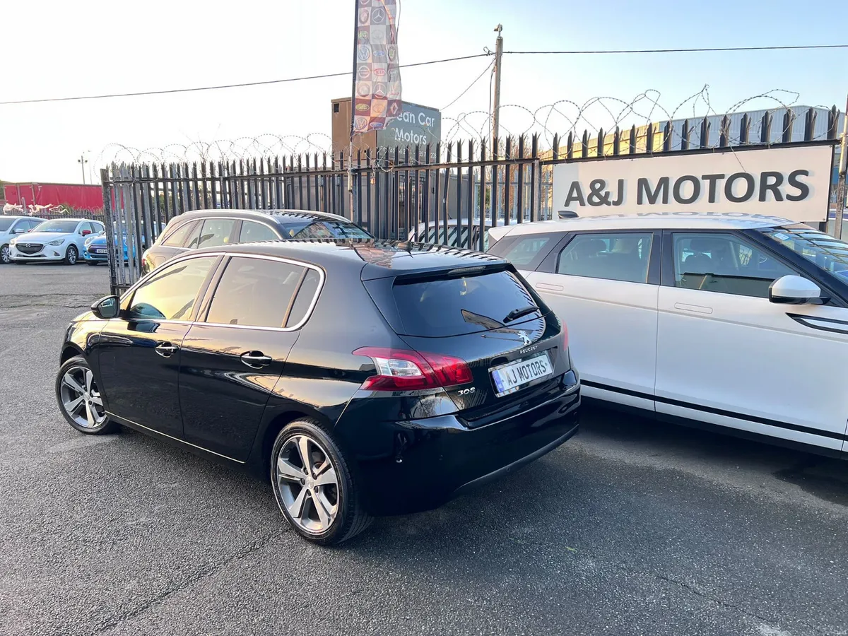 15 PEUGEOT 308 1.2 AUTO GLASS ROOF - Image 4