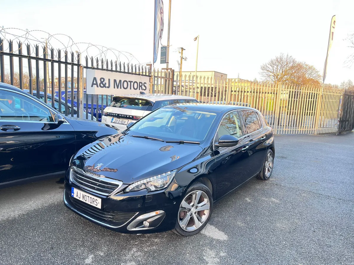 15 PEUGEOT 308 1.2 AUTO GLASS ROOF - Image 1
