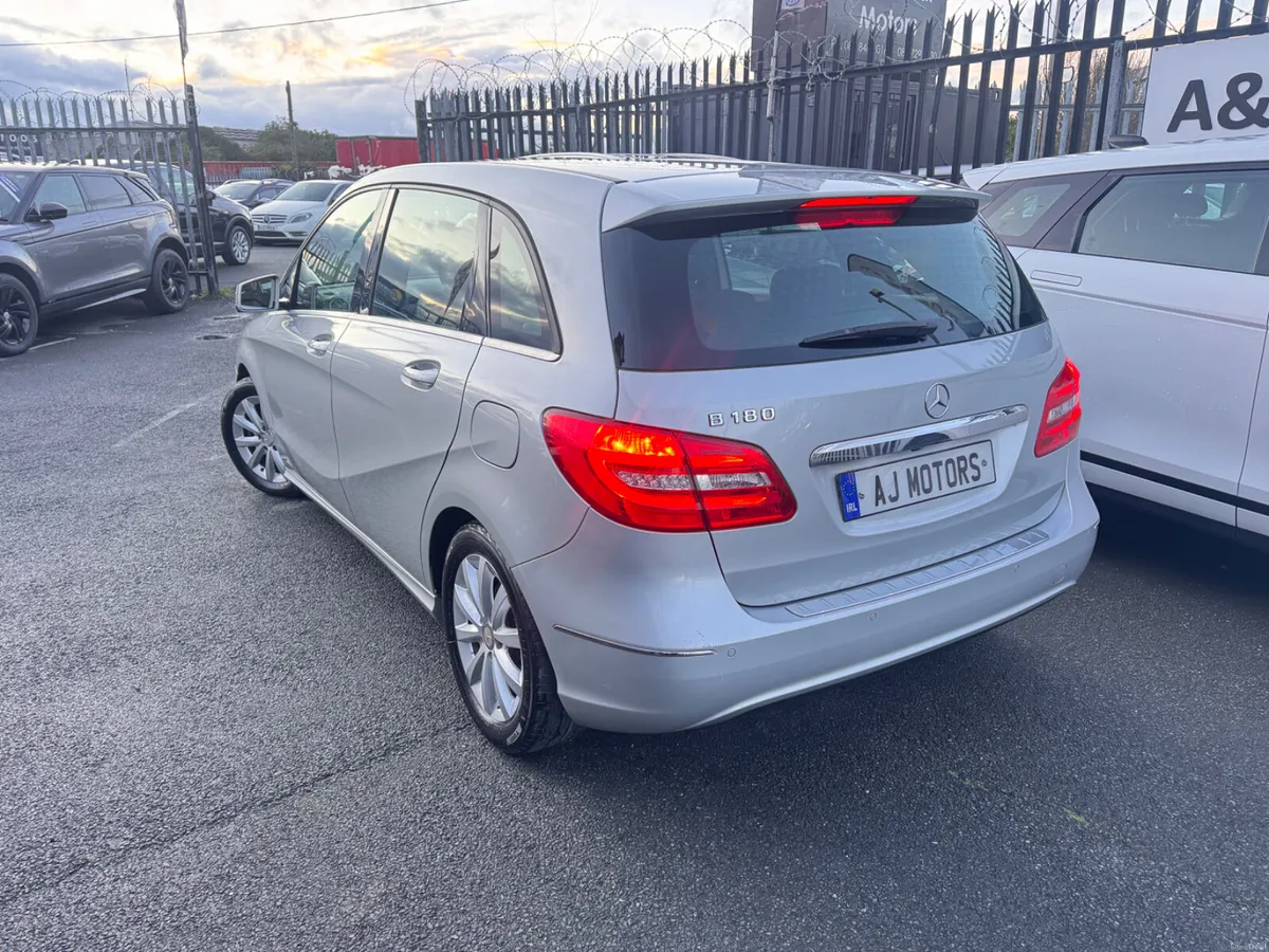 MERCEDES B CLASS 1.6 AUTOMATIC - Image 4