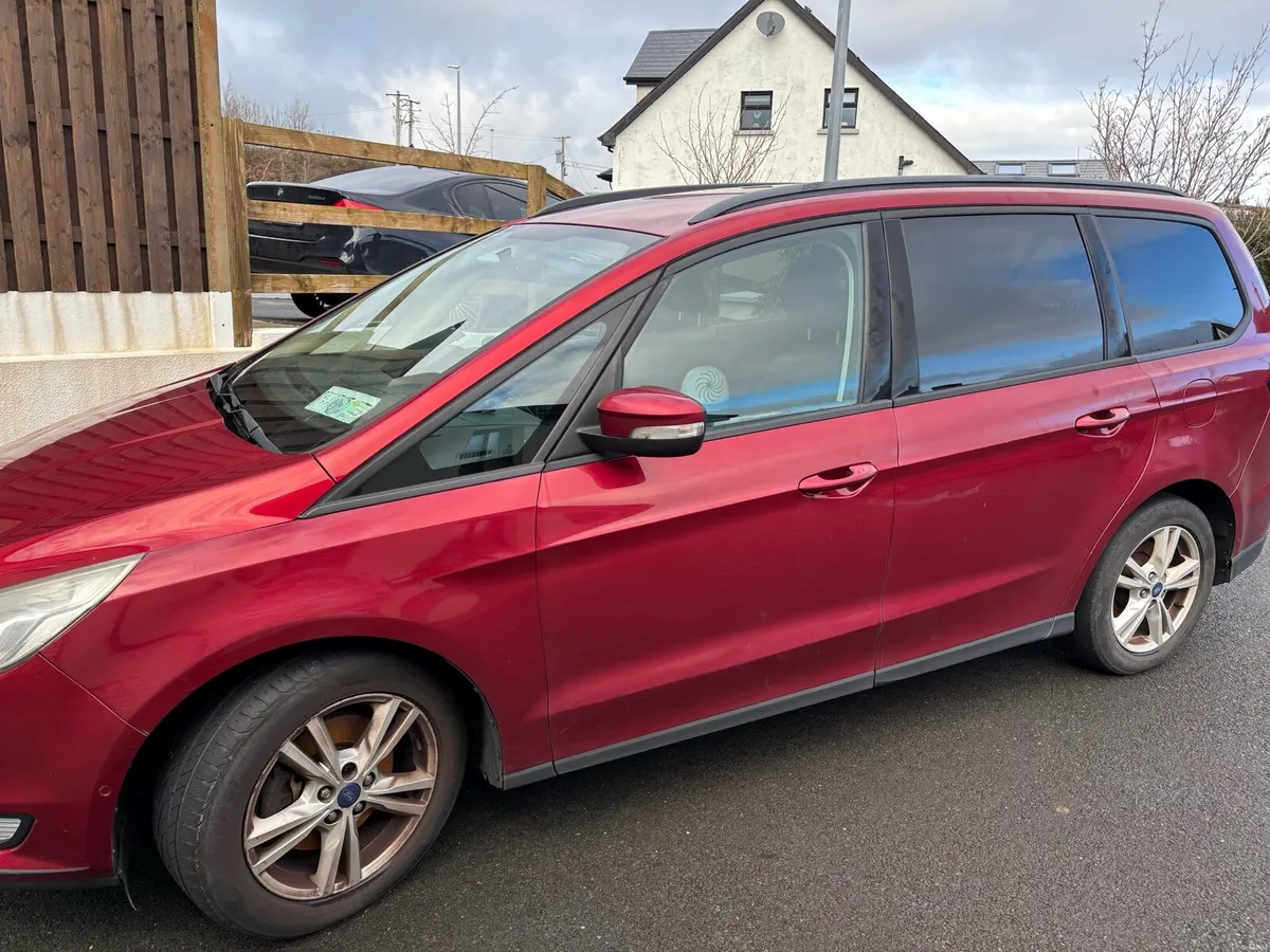 Ford Galaxy - Image 4