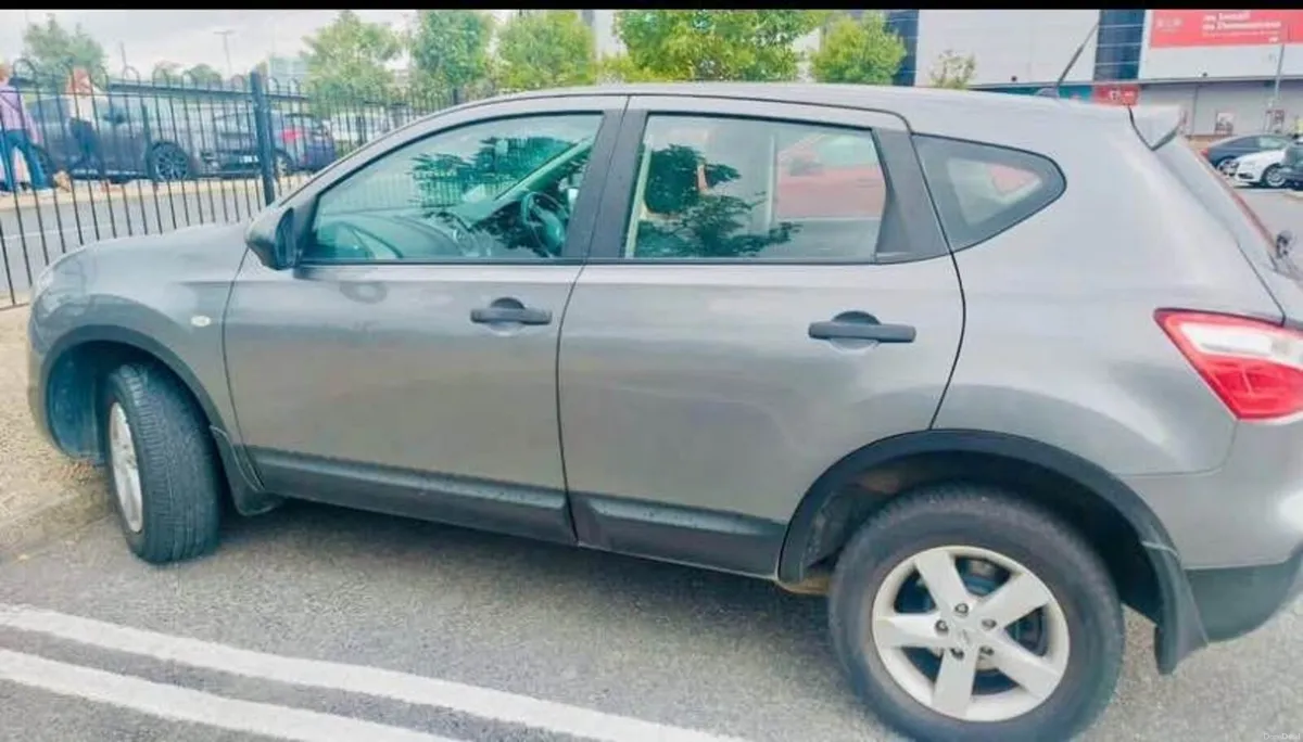 Nissan Qashqai 2012 - Image 1