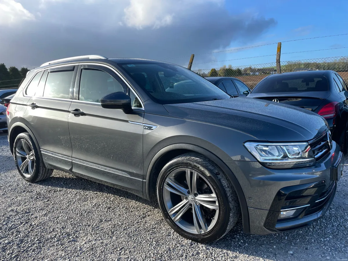 Volkswagen Tiguan R-Line Auto - Image 3
