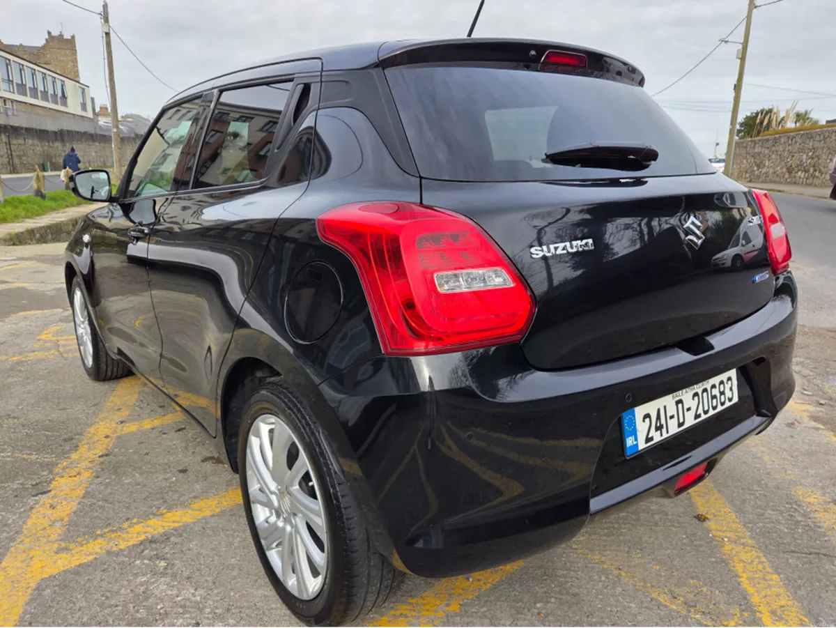 Suzuki Swift ** DEPOSIT TAKEN  ** 1.2 DUALJET HYBR - Image 5
