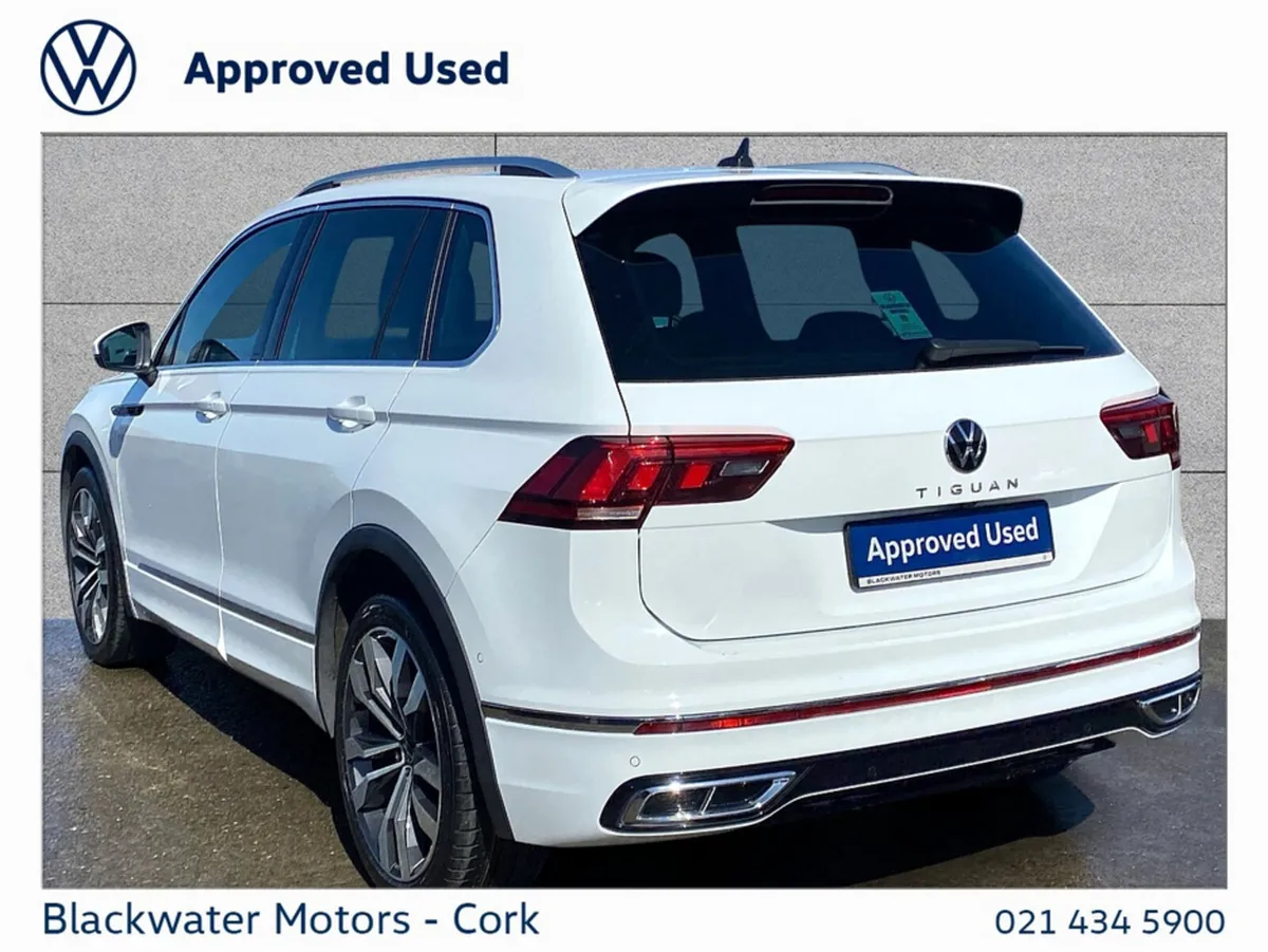 Volkswagen Tiguan 2.0TDI 150BHP R-LINE WITH REAR V - Image 3