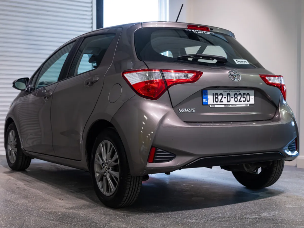 Toyota Yaris 1.0 LUNA 4DR - Image 6