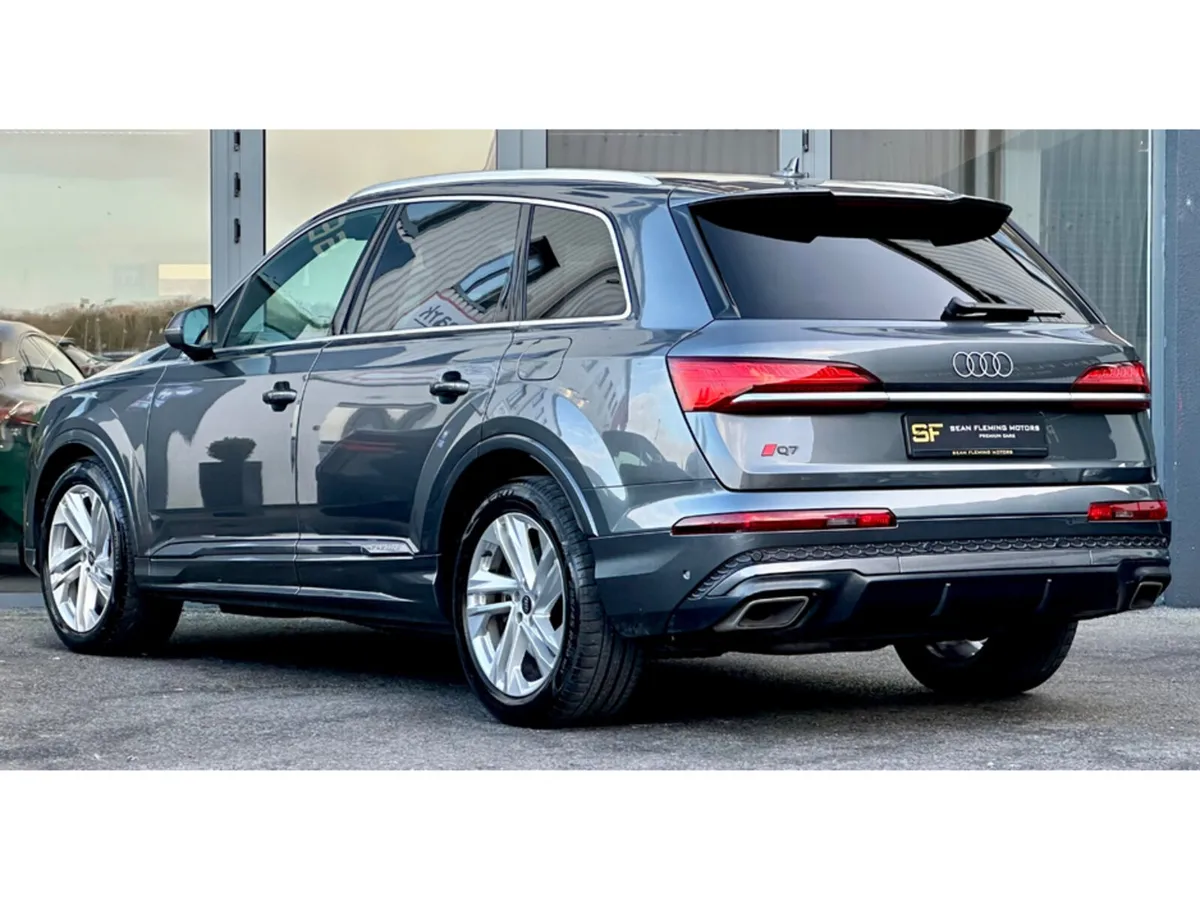 Audi Q7 S LINE 55 TFSI E QUATTRO - Image 3