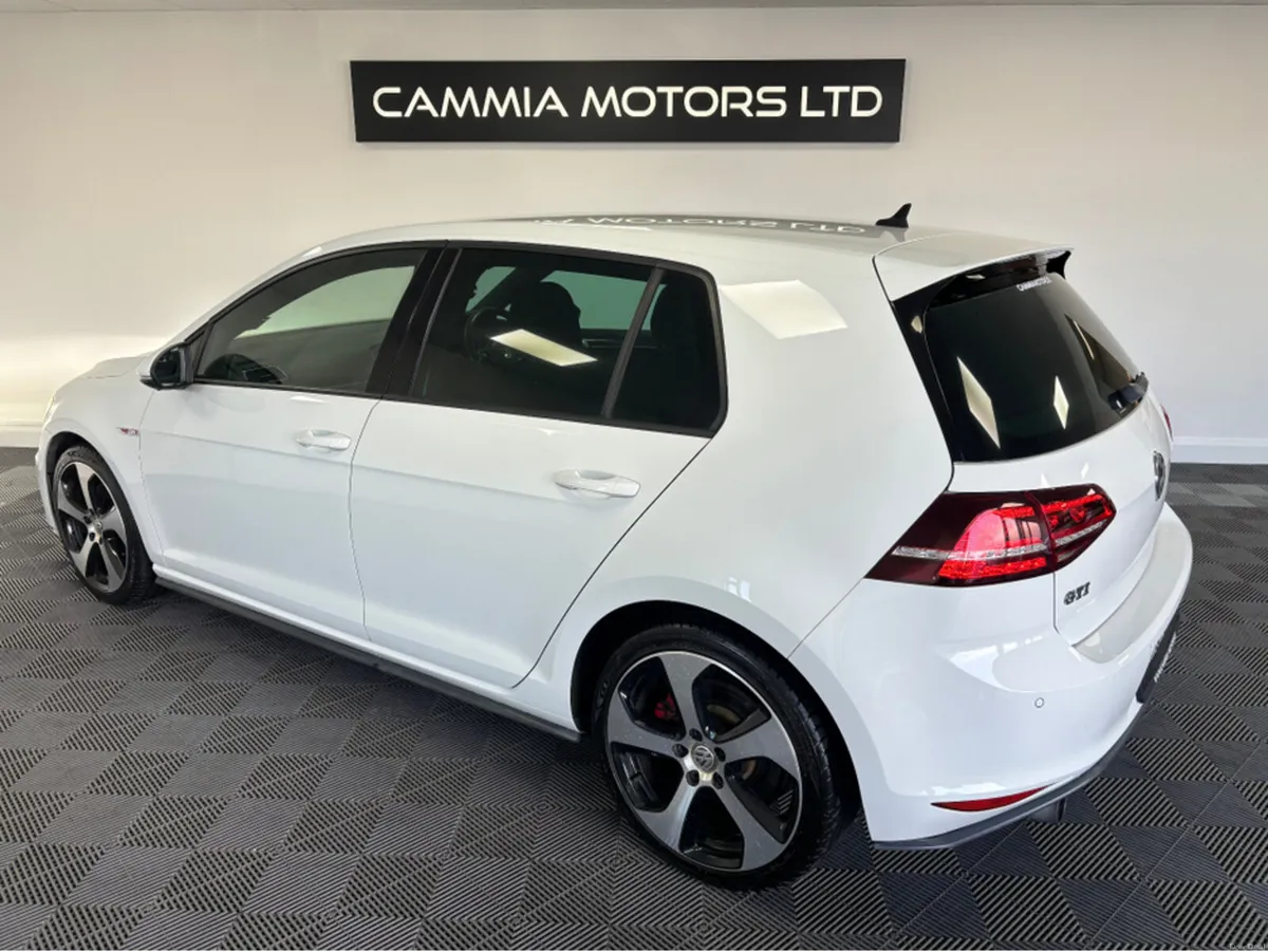 Volkswagen Golf *VOLKSWAGEN GOLF GTI* *DSG AUTO* * - Image 3