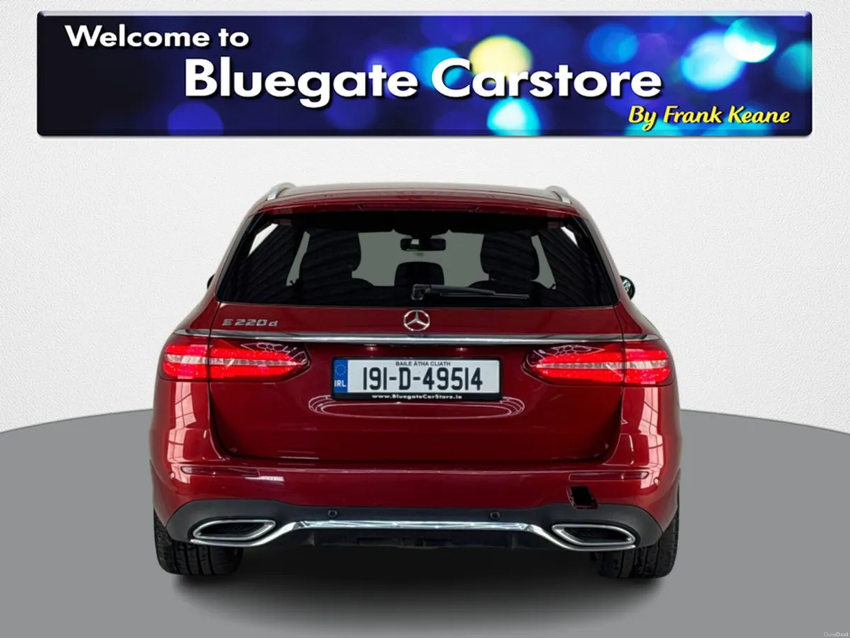 Mercedes-Benz E-Class E220 D AMG LINE PREMIUM ESTA - Image 4