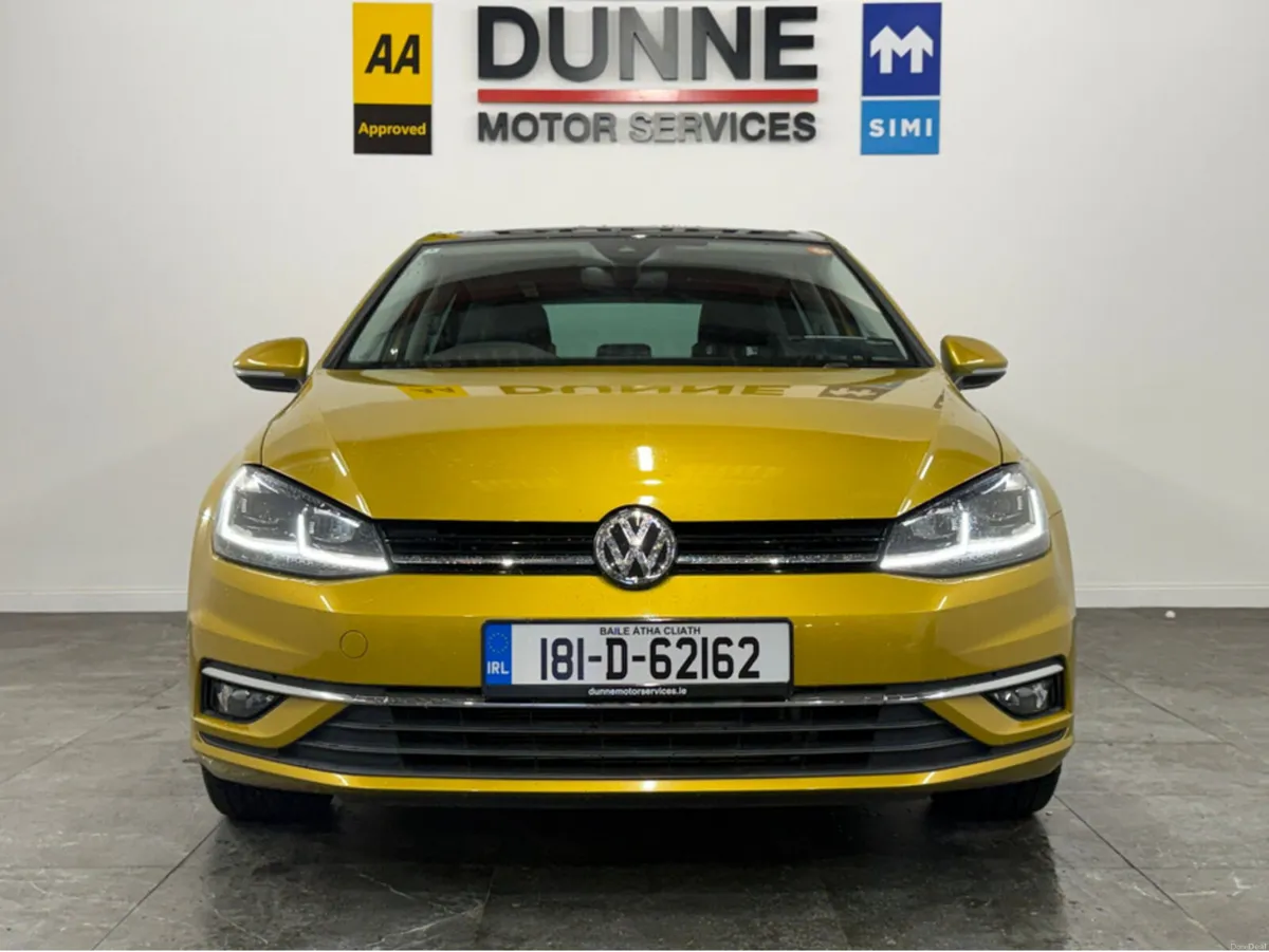 Volkswagen Golf **HIGHLINE**SUNROOF**HEATED LEATHE - Image 3