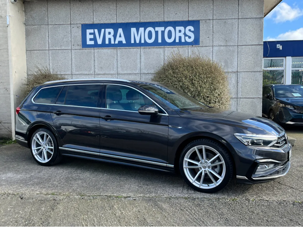 Volkswagen Passat R-LINE ESTATE AUTOMATIC 2.0 DIES - Image 3