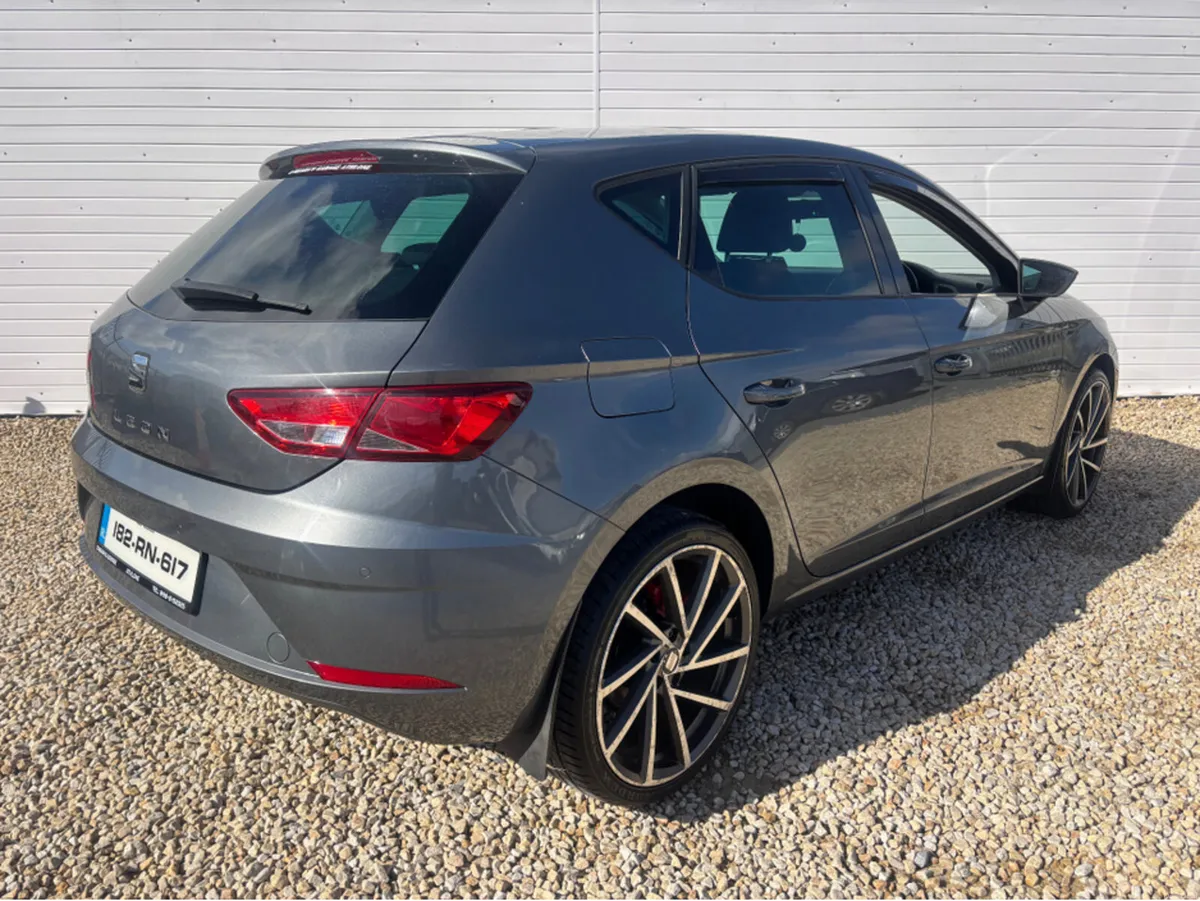 SEAT Leon 1.6 TDI SE DYNAMICS TECH 1 115PS 5DR - Image 5
