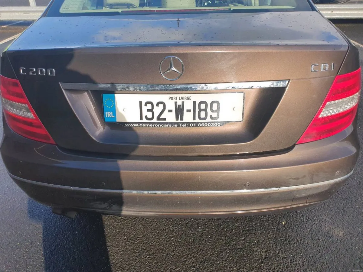 Mercedes Benz C200 - Image 2