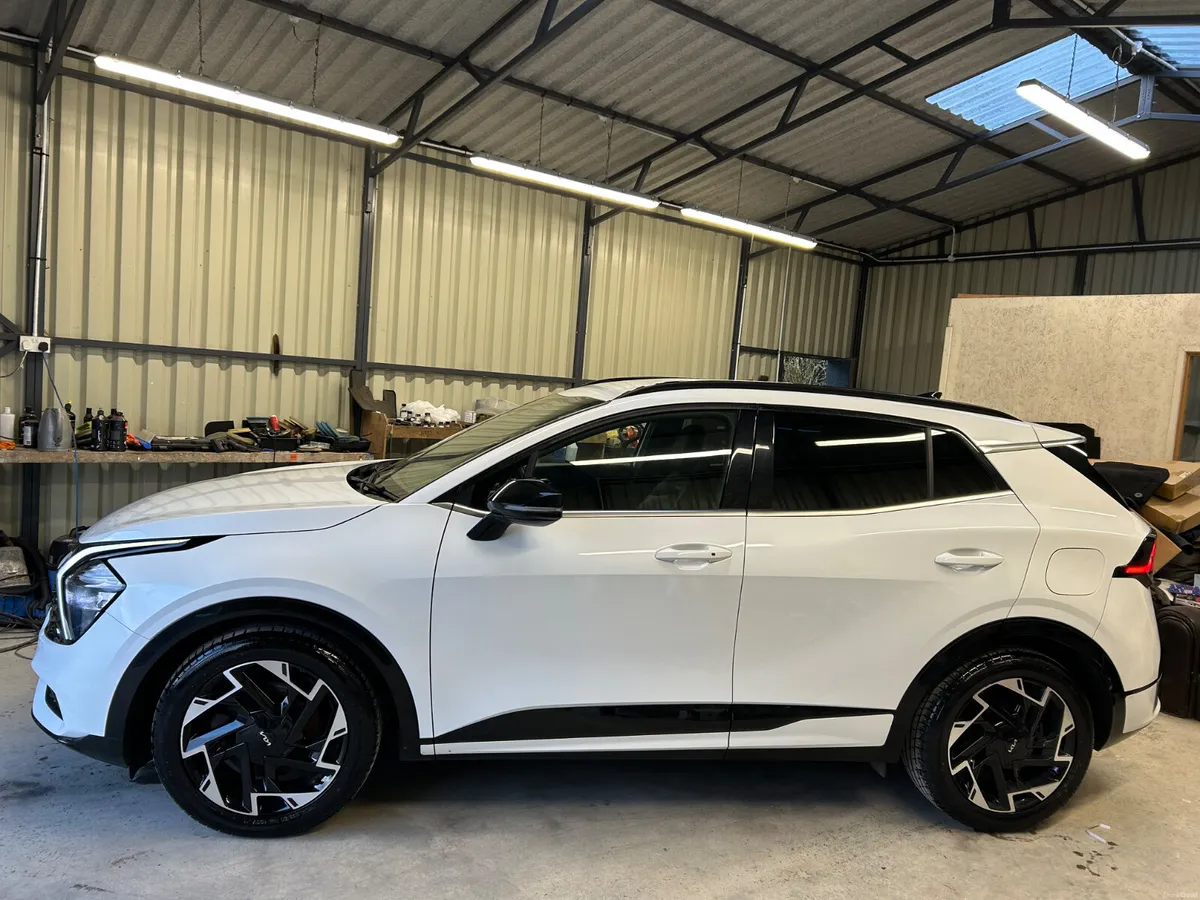 KIA SPORTAGE 1.6CRDI GT-LINE ISG (VRT INC) - Image 2