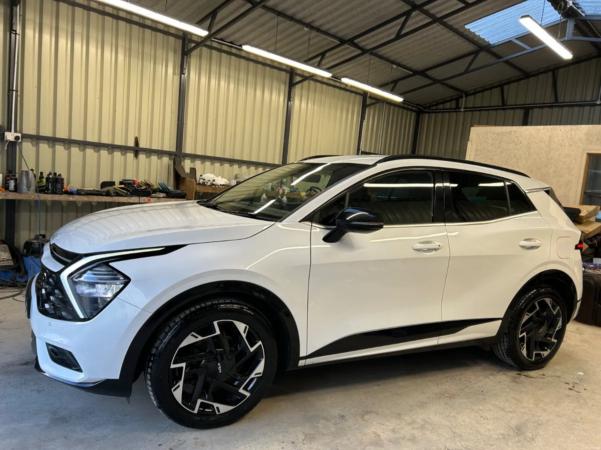 KIA SPORTAGE 1.6CRDI GT-LINE ISG (VRT INC) - Image 2