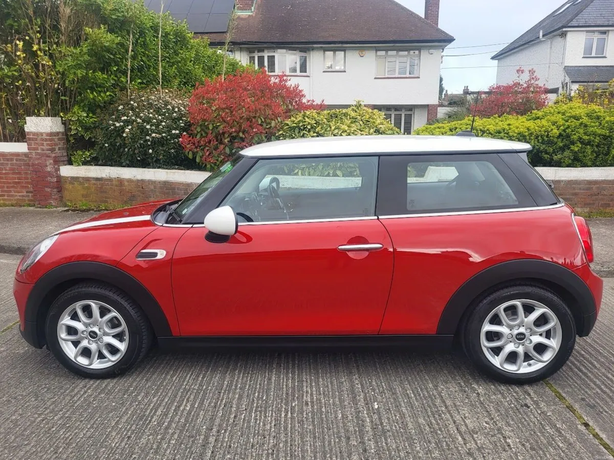 MINI COOPER | 136 Bhp | only 51,000m | ‘AS NEW’ - Image 2