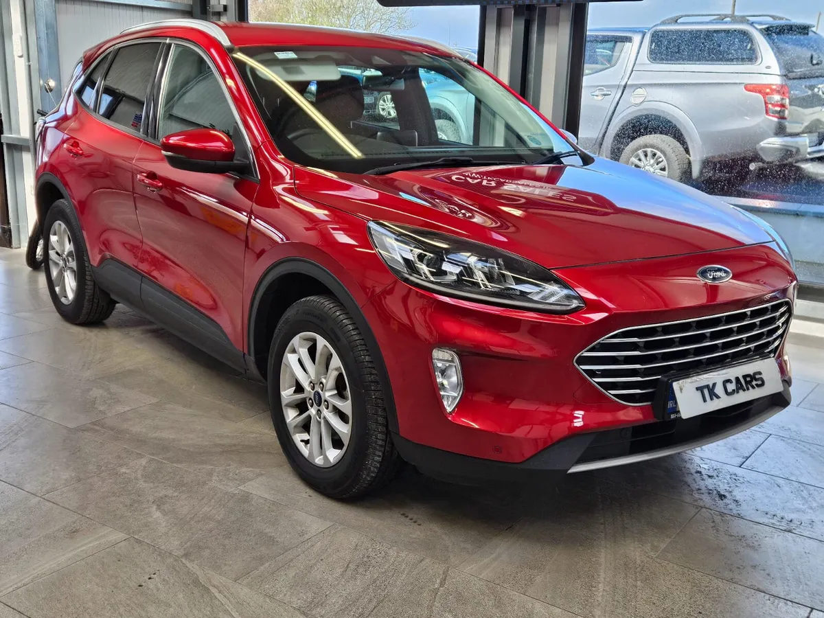 231 FORD KUGA PLUG IN HYBRID - Image 1
