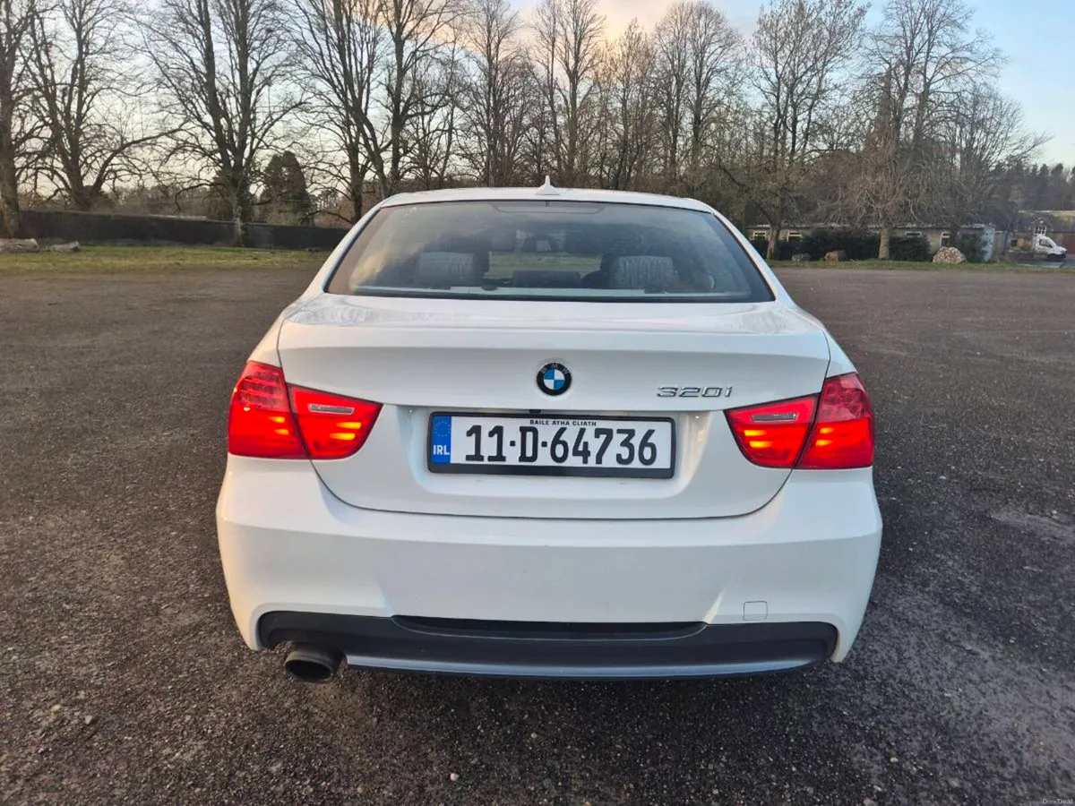 2011 BMW 320i MSPORT PETROL AUTOMATIC - Image 2