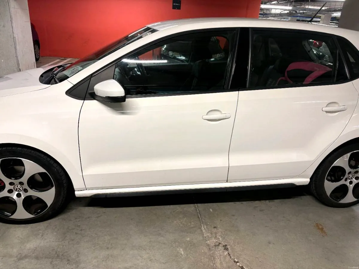 Volkswagen Polo GTI - Image 3