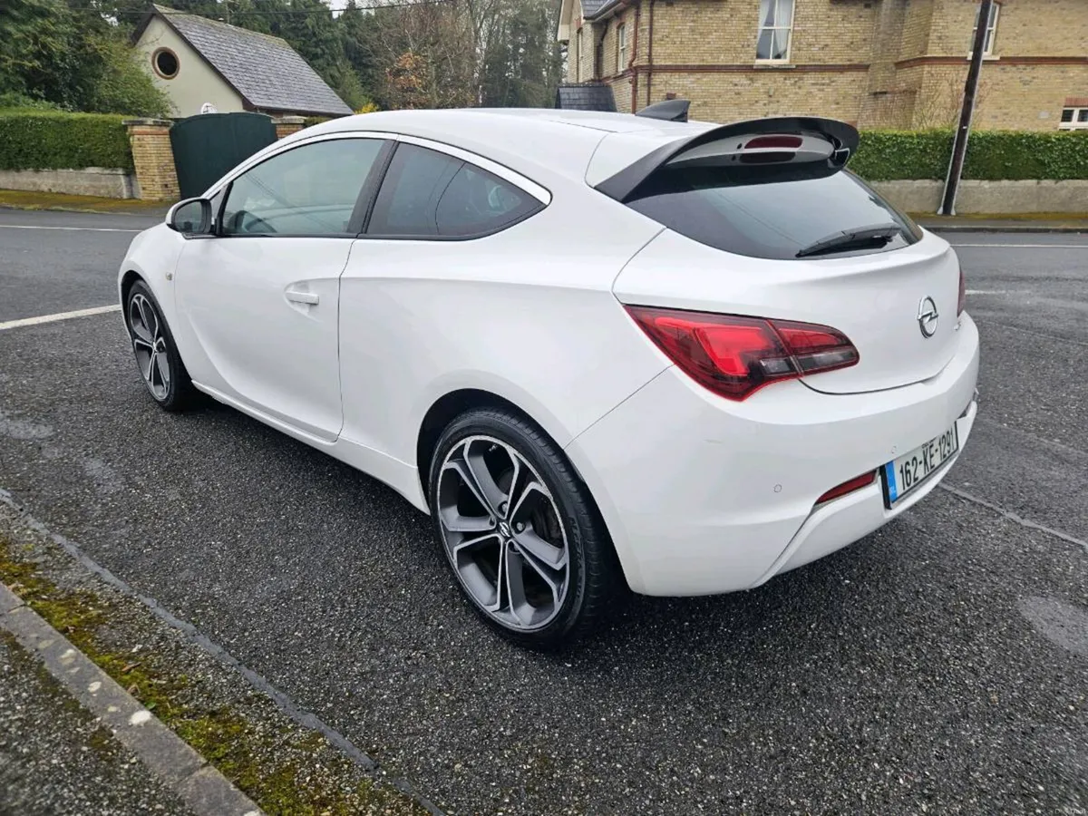 162 Opel Astra GTC, 1.6D, NCT: 11/26, HIGH SPEC - Image 3