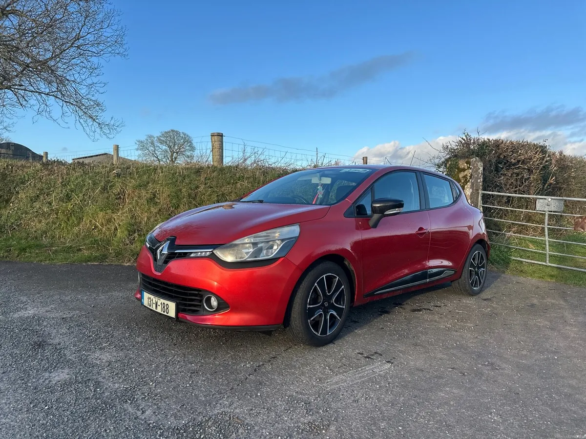 2013 Renault Clio Dynamique NCT 02/27 - Image 3