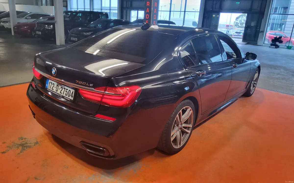 BMW 7-Series 2017 - Image 4