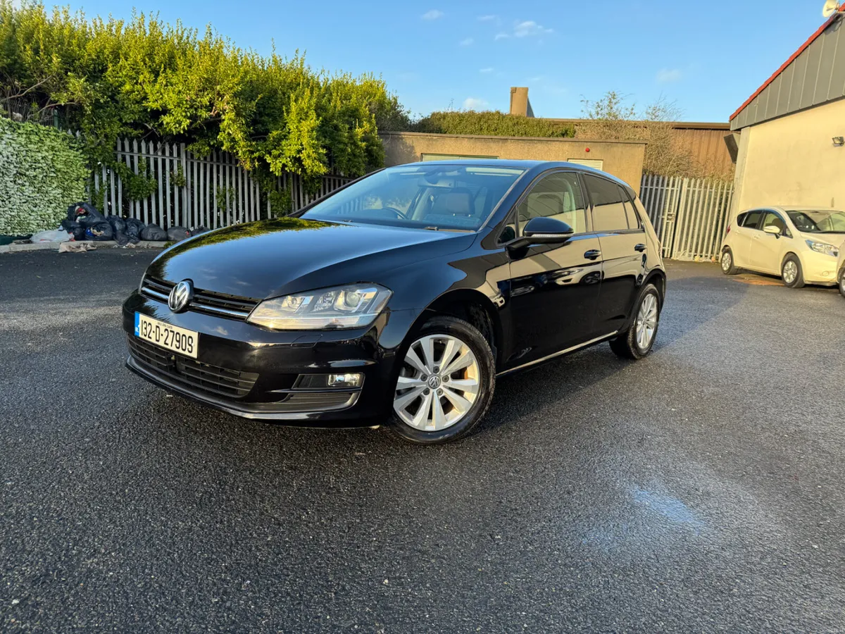 Volkswagen Golf 2013 Automatic  Petrol - Image 2