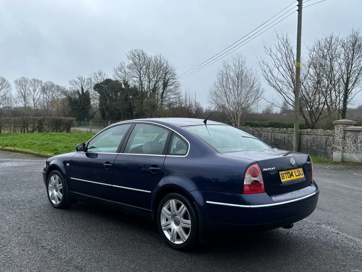 2004 Volkswagen Passat 2.5 V6 TDI AUTOMATIC - Image 4