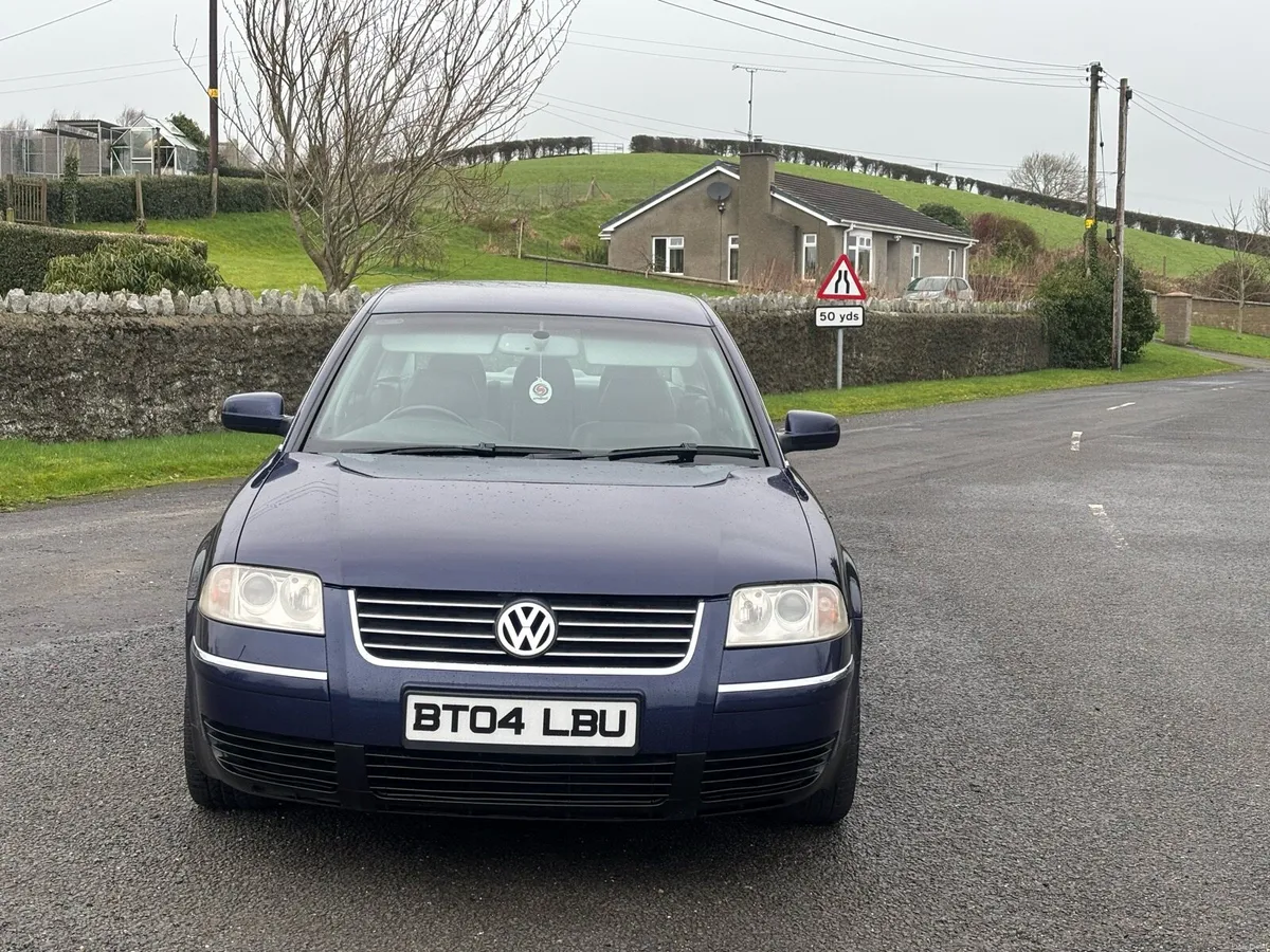 2004 Volkswagen Passat 2.5 V6 TDI AUTOMATIC - Image 2