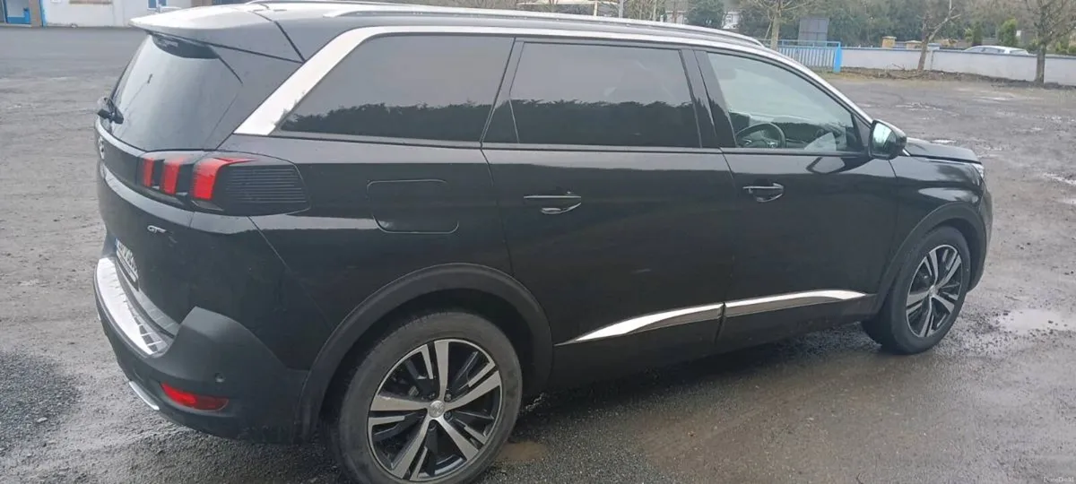 2020 Peugeot 5008  1.6 Petrol Automatic - Image 3