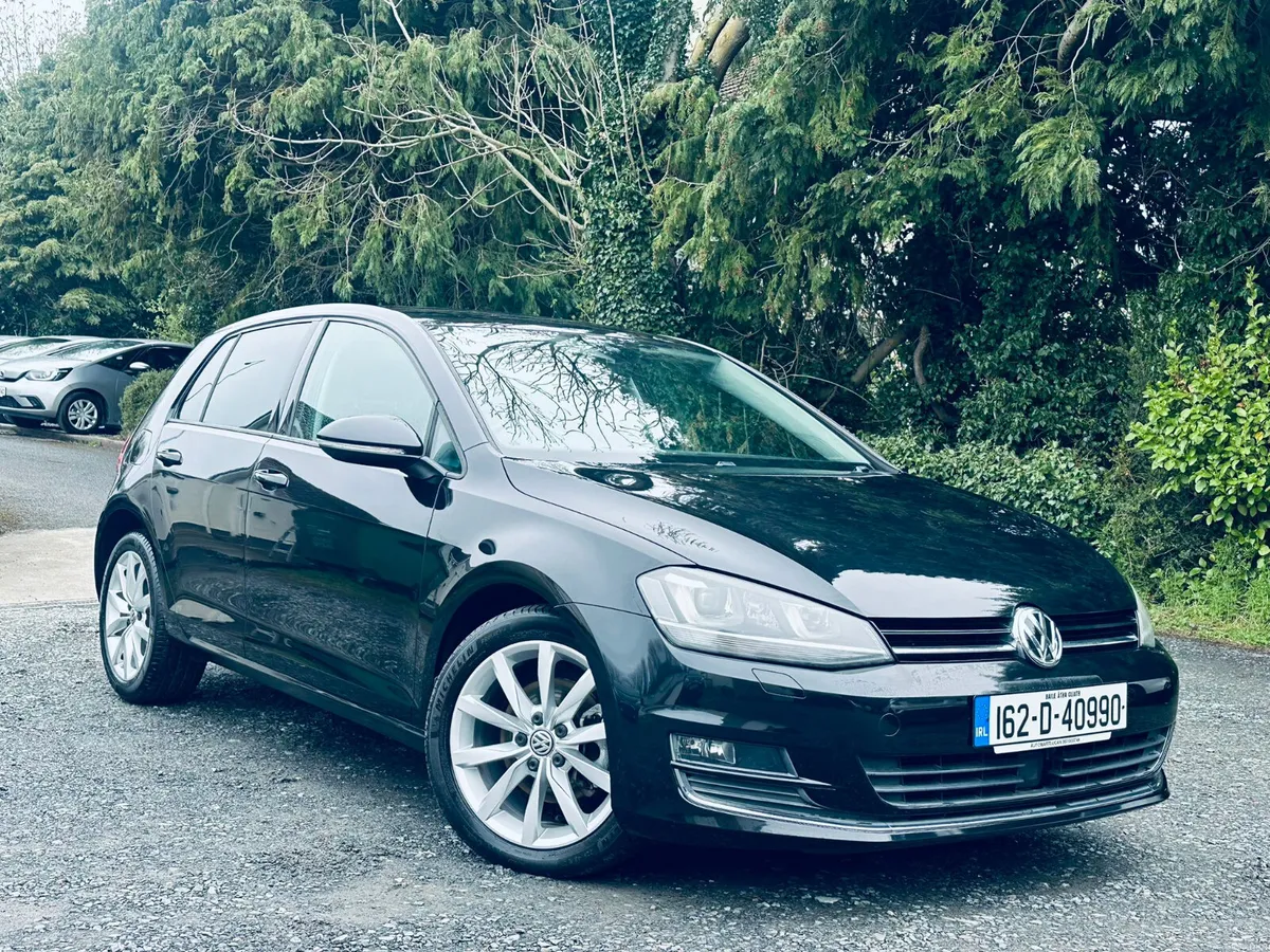 Volkswagen Golf 2016 70K KM& Car play - Image 1
