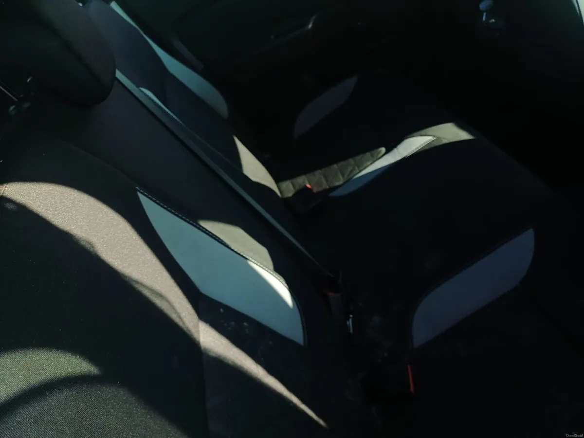 Dacia Sandero Stepway 2013 - Image 2