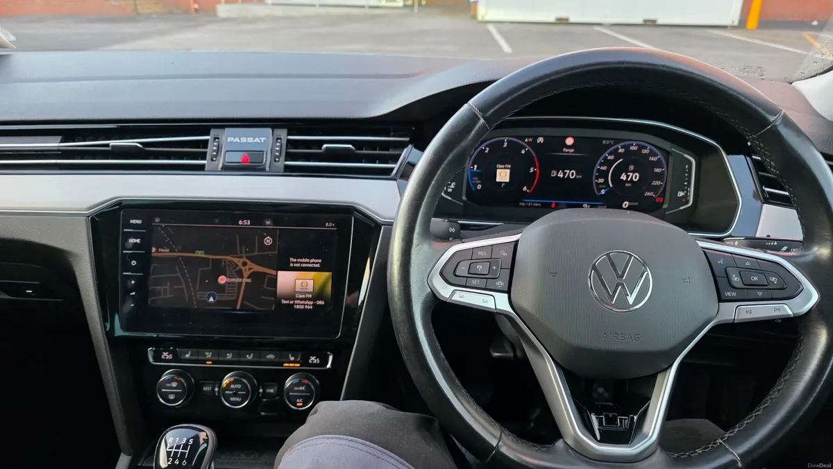 Volkswagen Passat 2020 - Image 3