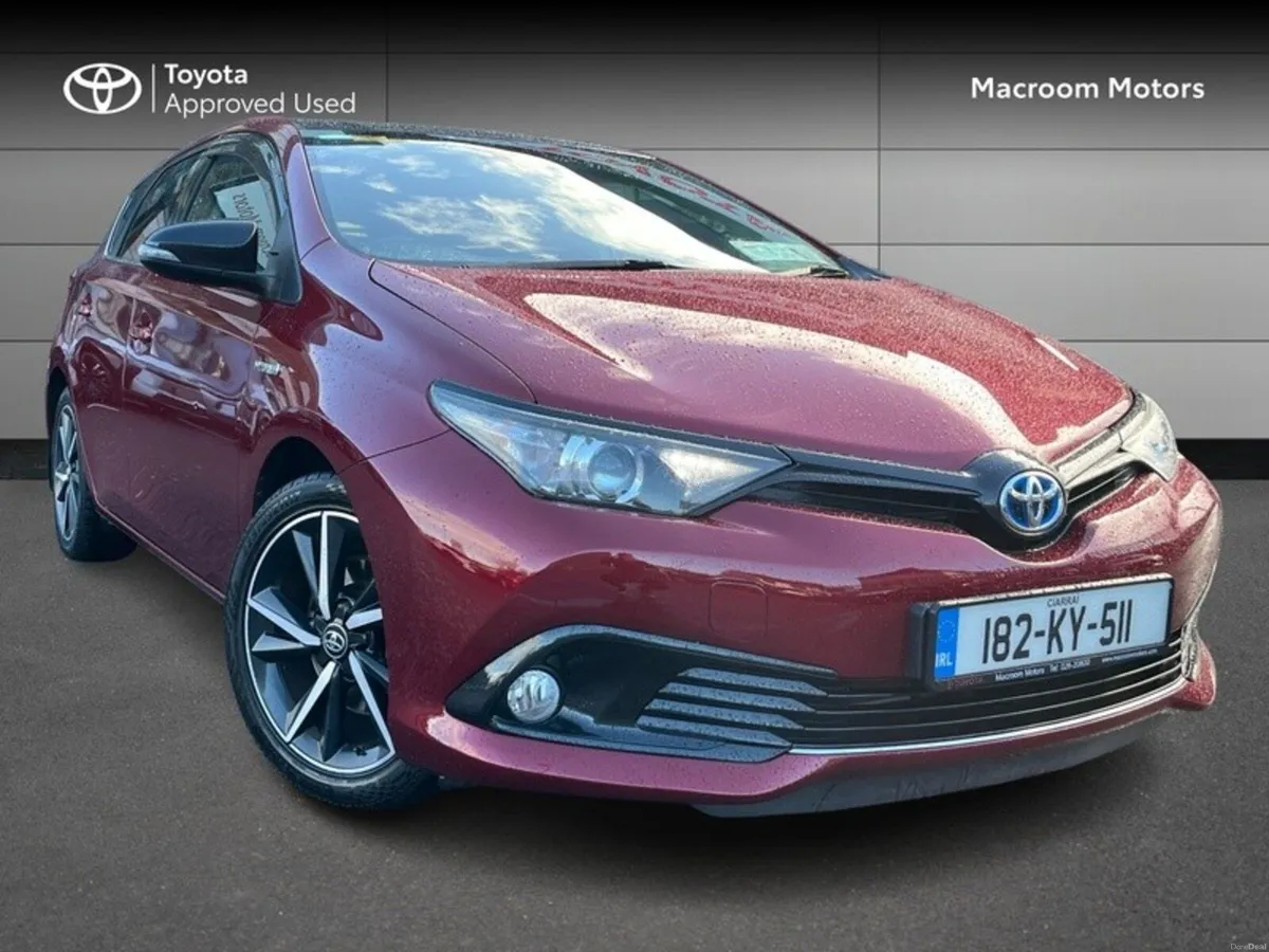 Toyota Auris EASTER SALE!! AURIS HYBRID LUNA SPORT - Image 1