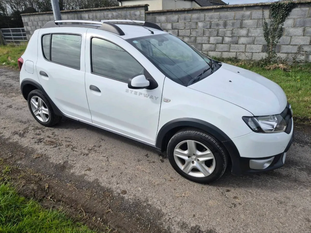 Stepway 2015 NCT 11/26 Tax 07/26 Low Klms !!! - Image 1