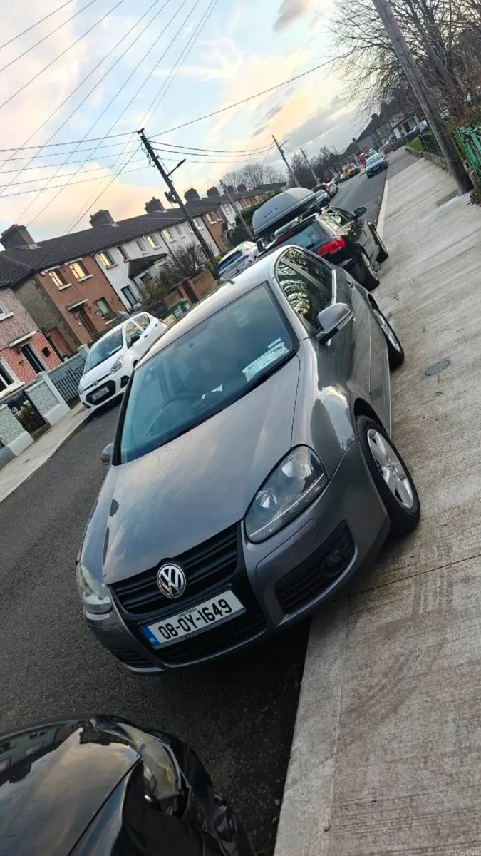 Volkswagen Golf - Image 1