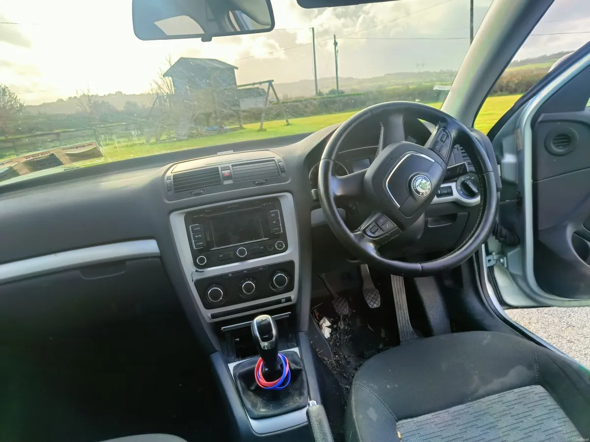 Skoda Octavia 2012 - Image 4