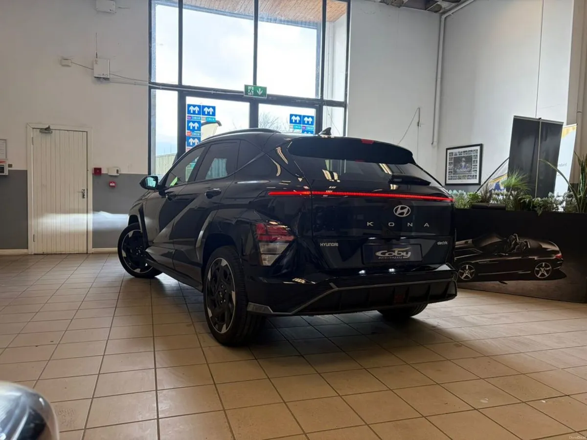 Hyundai KONA ELECTRIC N LINE 65kWH AUTO 5DR. Prist - Image 3