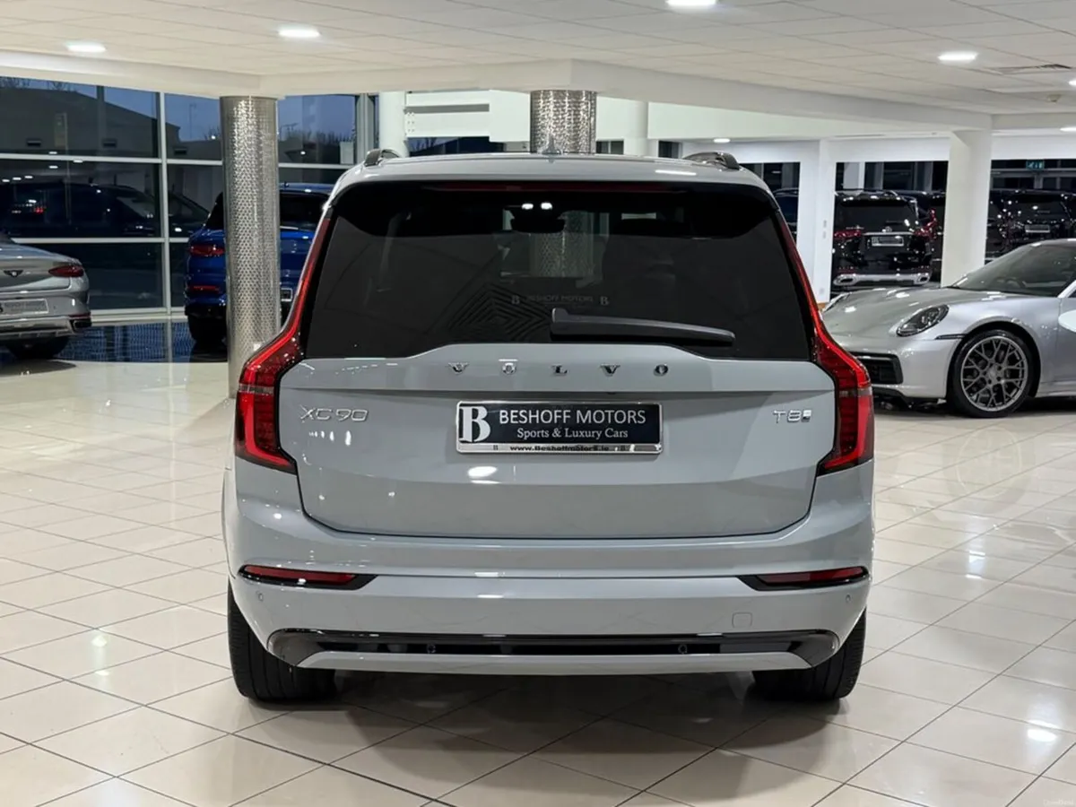 Volvo XC90 T8 PLUS AWD DARK=PAN ROOF//LOW MILES//A - Image 4