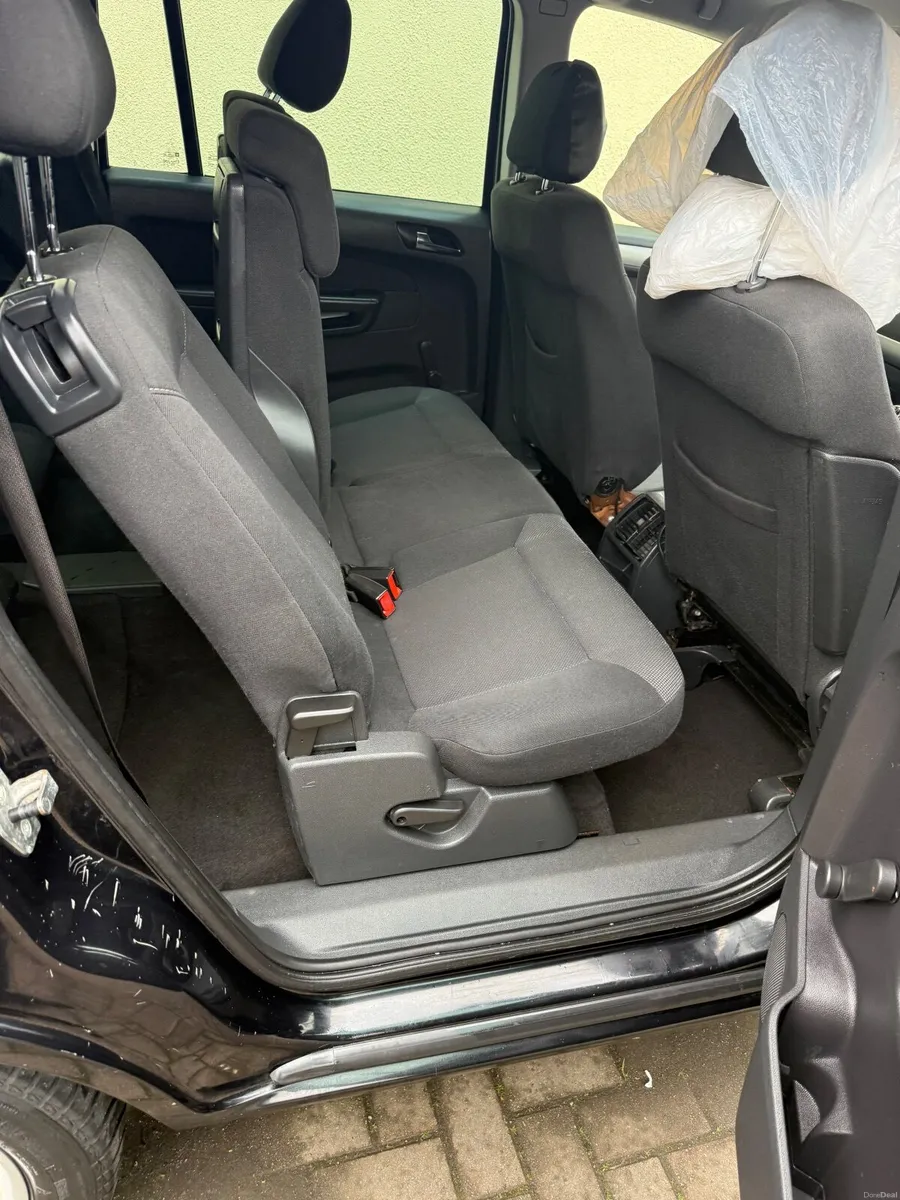 Opel Zafira 2013 - Image 4