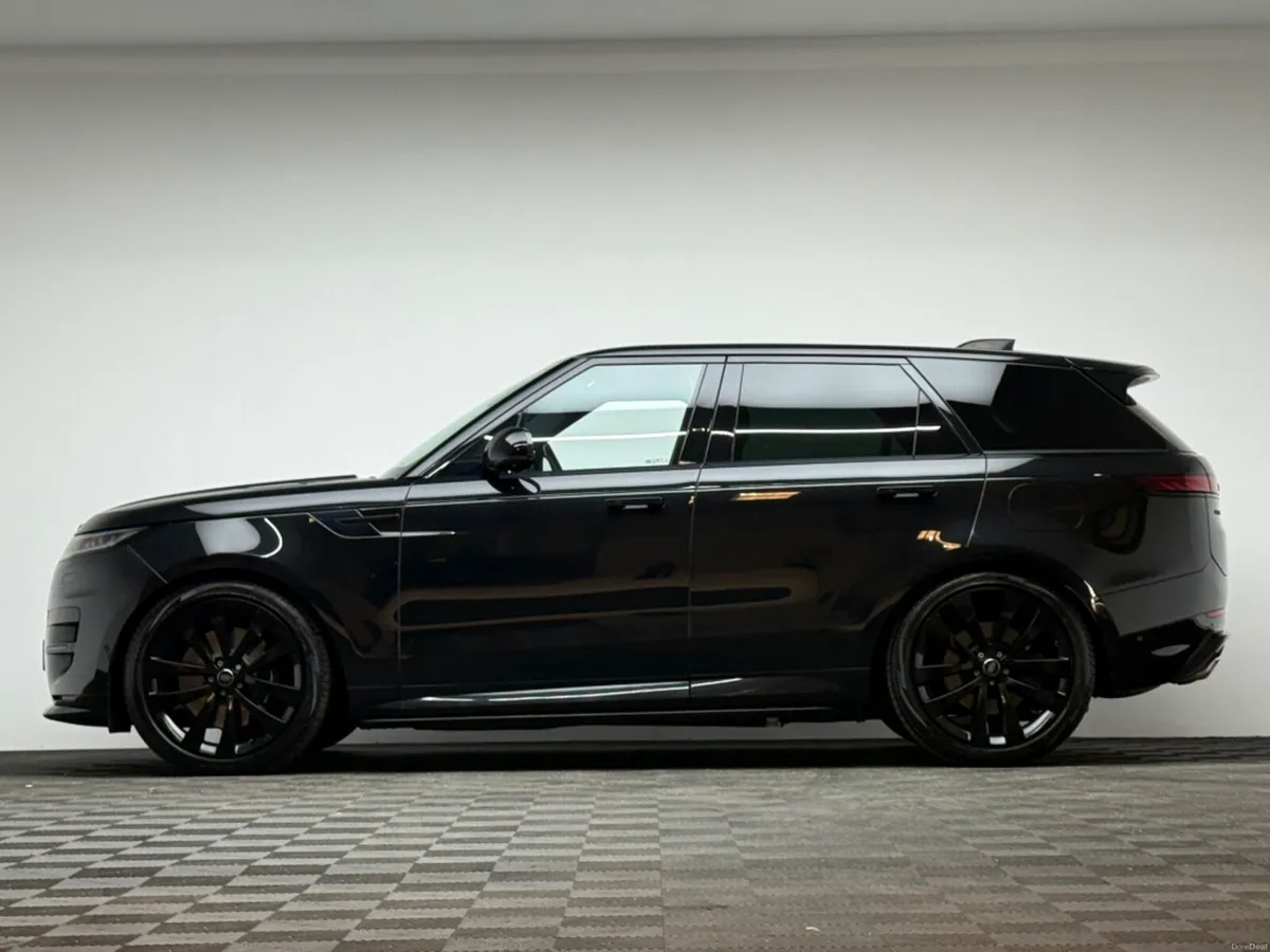 Land Rover Range Rover Sport DYNAMIC SE P440E *PAN - Image 4