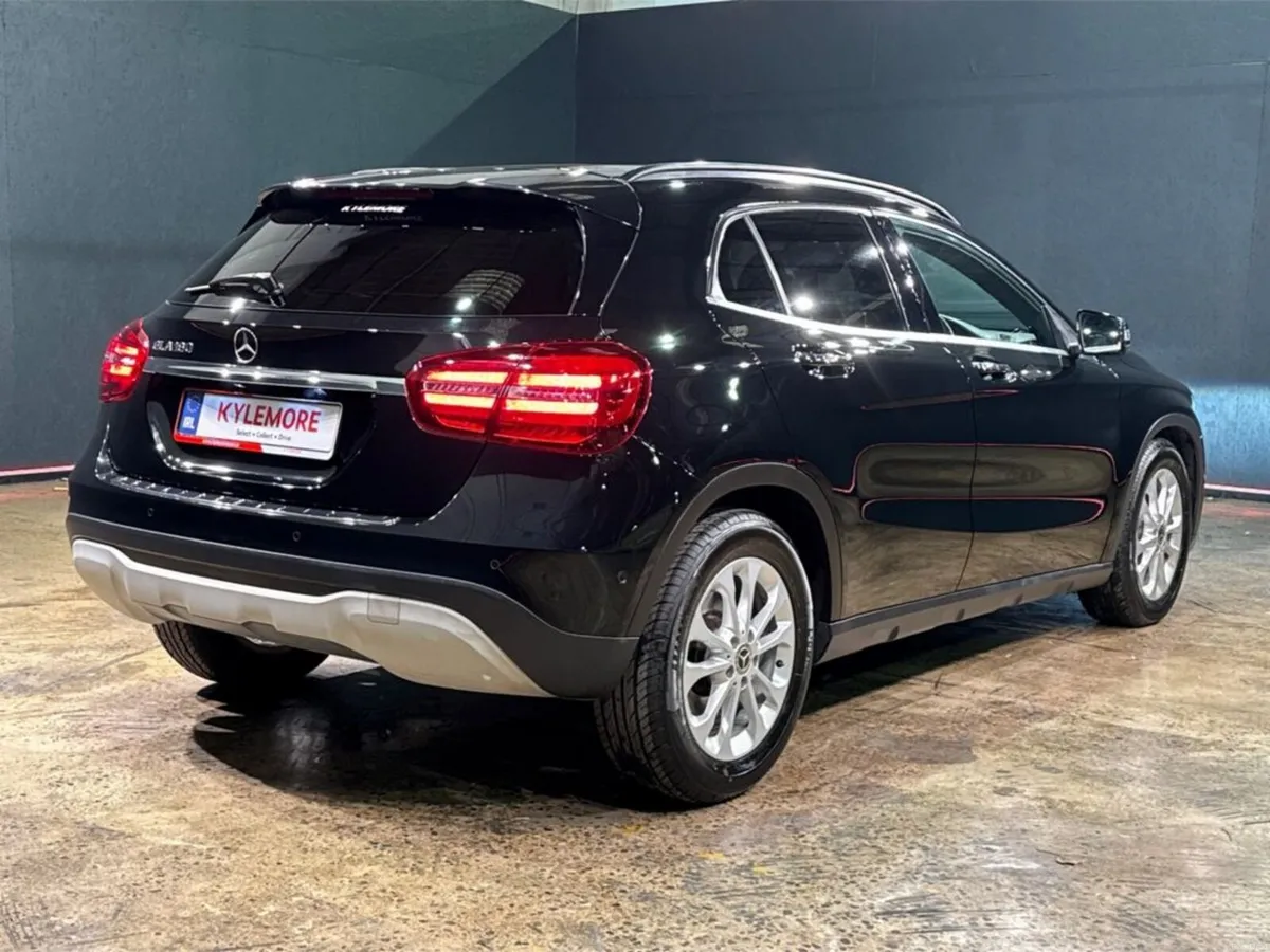 Mercedes-Benz GLA 1.6 AUTOMATIC - ALLOY WHEELS - E - Image 4