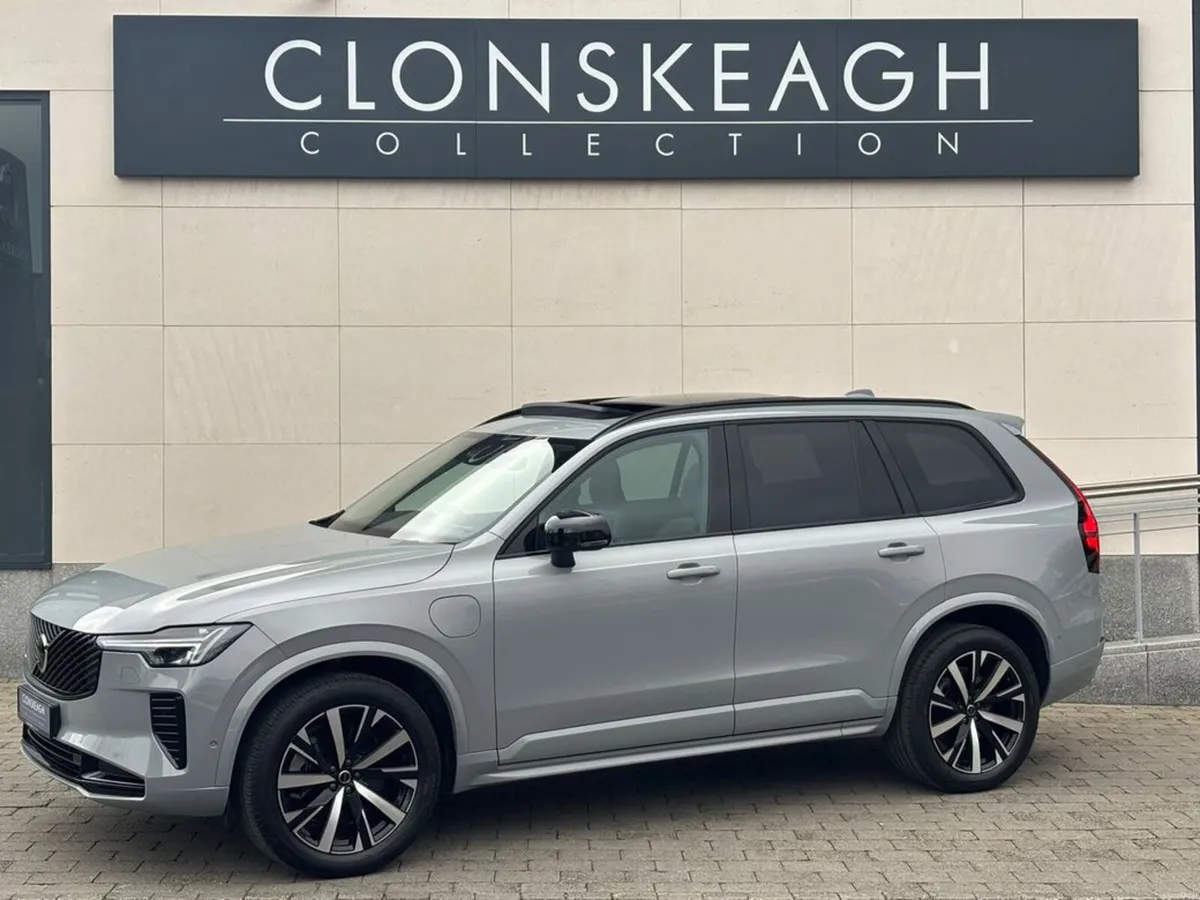 Volvo XC90 T8 DARK PLUS, PAN ROOF, 21INCH ALLOYS - Image 4