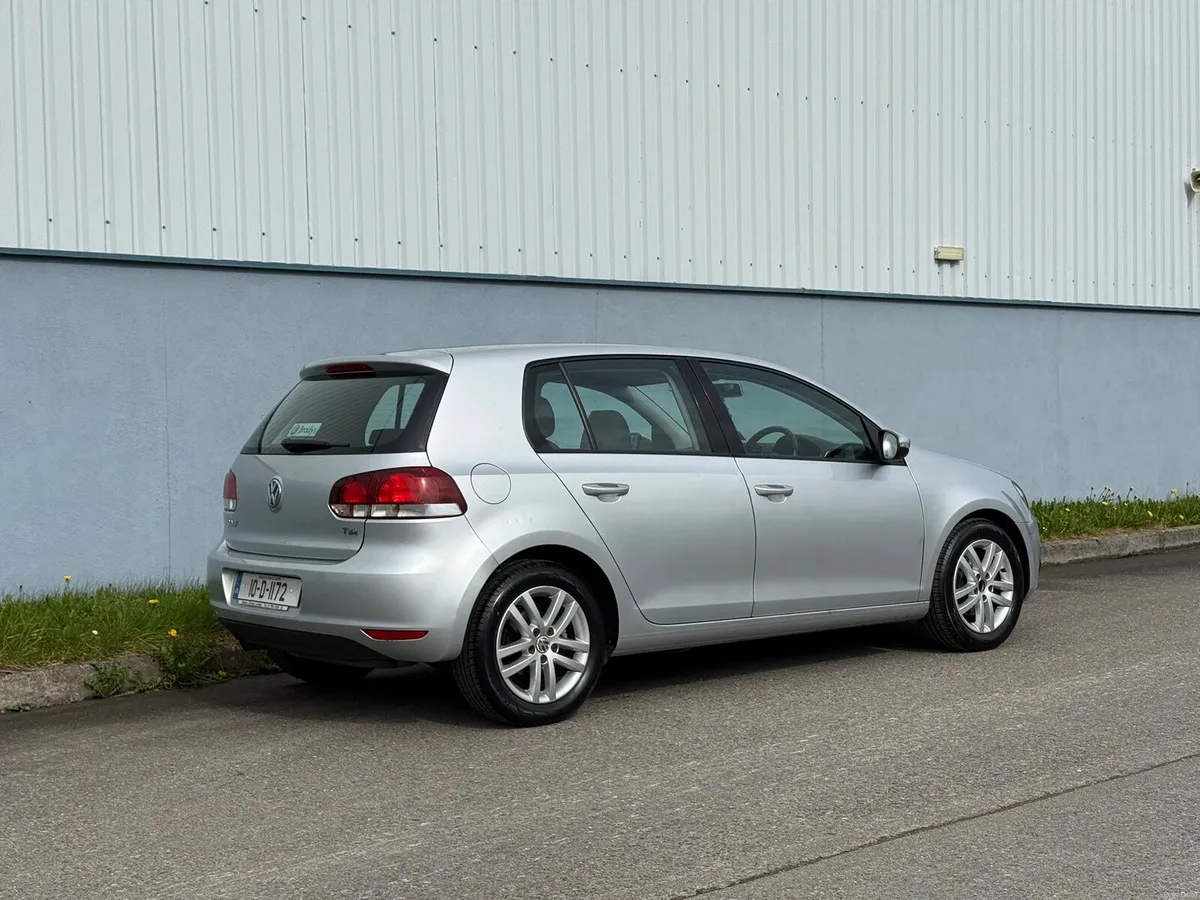VW GOLF 1.2 PETROL MANUAL - Image 3