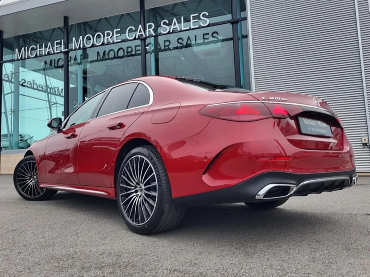 Mercedes-Benz E-Class E300de PHEV AMG EDITION PLUS - Image 3