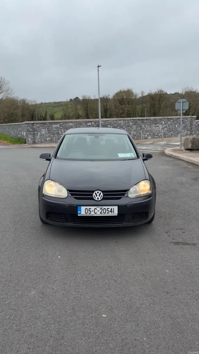 Volkswagen Golf 2005 - Image 1