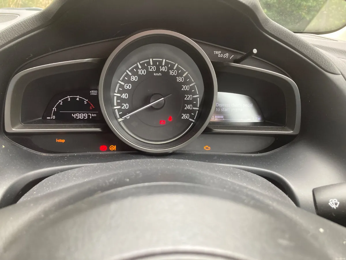 2017 Mazda3 Executive SE only 49000 Klm - Image 4