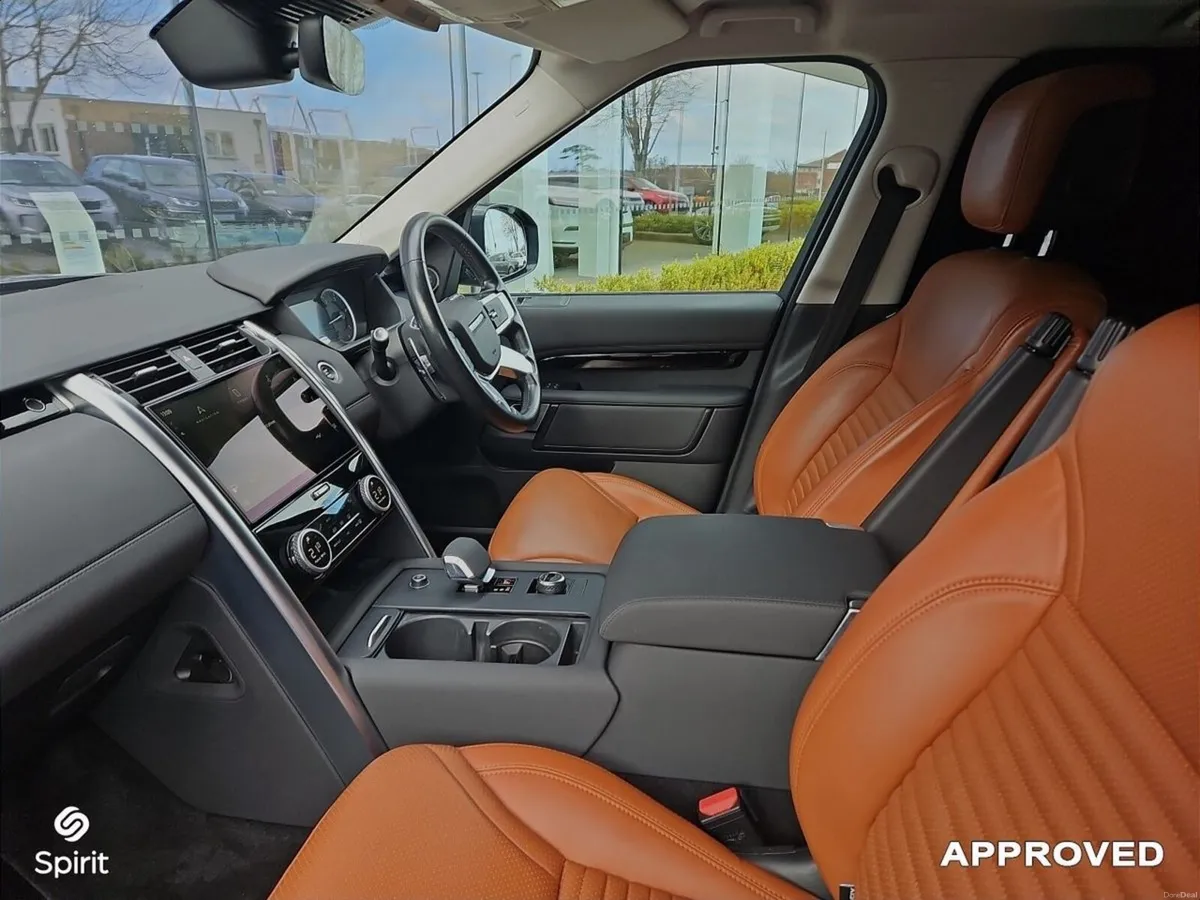 Land Rover Discovery 3.0 D SE Commercial - Image 3