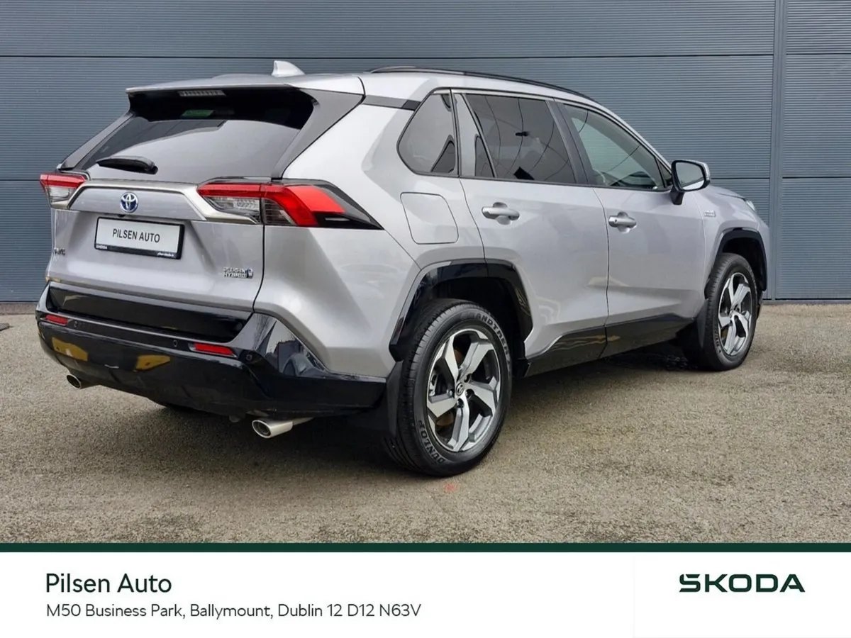 Toyota RAV4 (22) PHEV 2.5 AWD-i Sol - Image 3