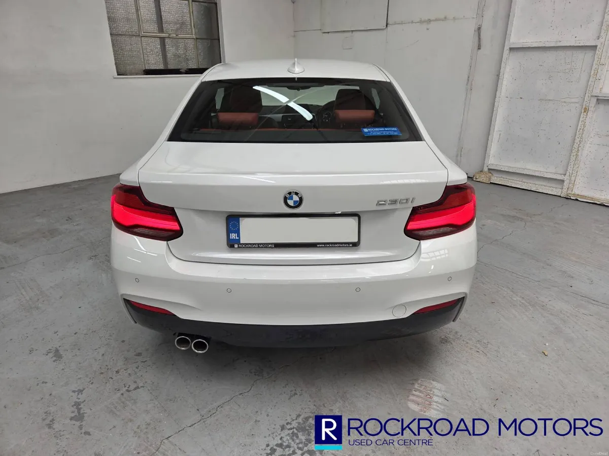 BMW 2-Series 230i Coupe , 2019 - Image 3
