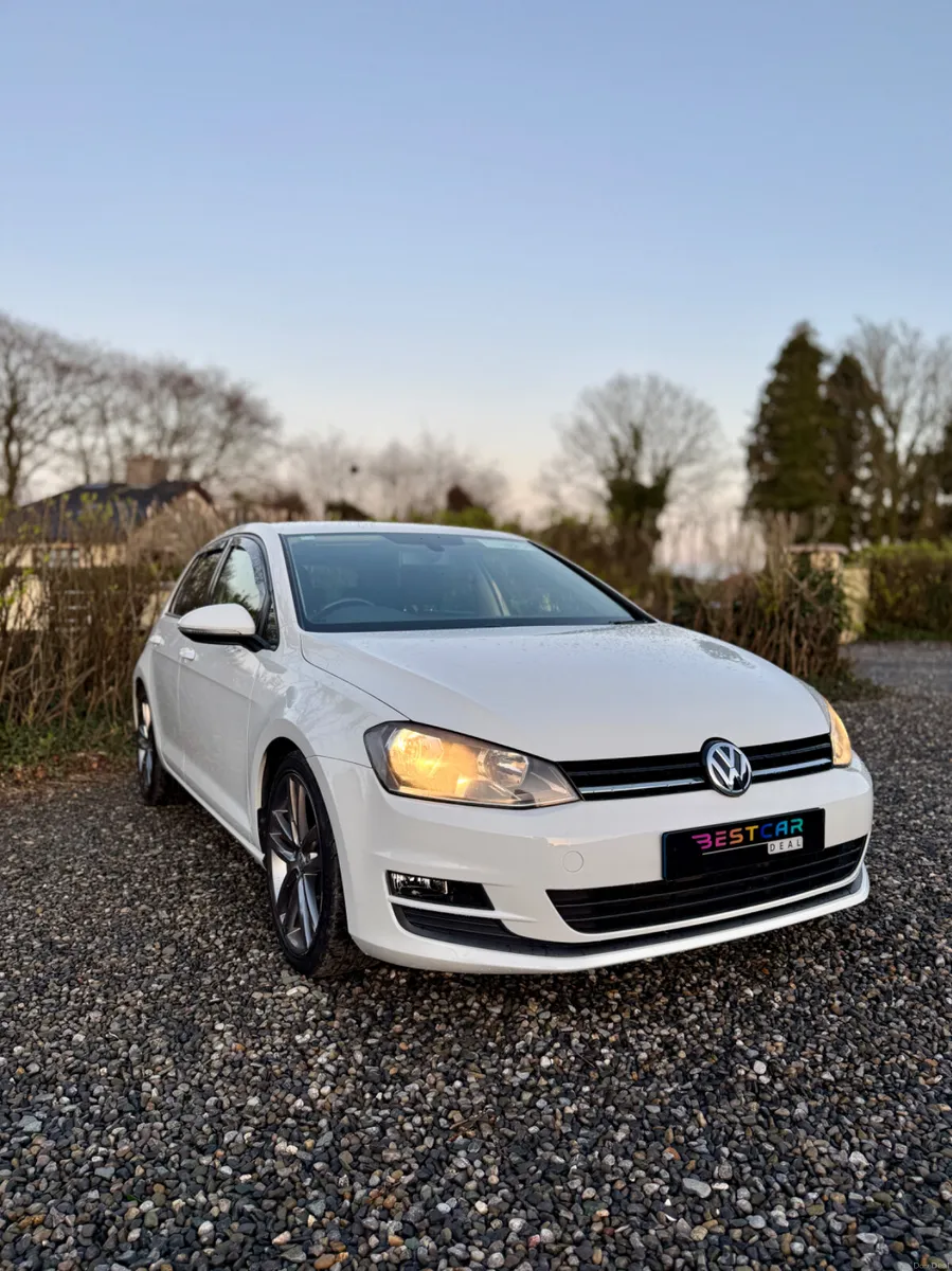 2015 Volkswagen Golf 1.6 TDI 105HP Highline Manual - Image 3